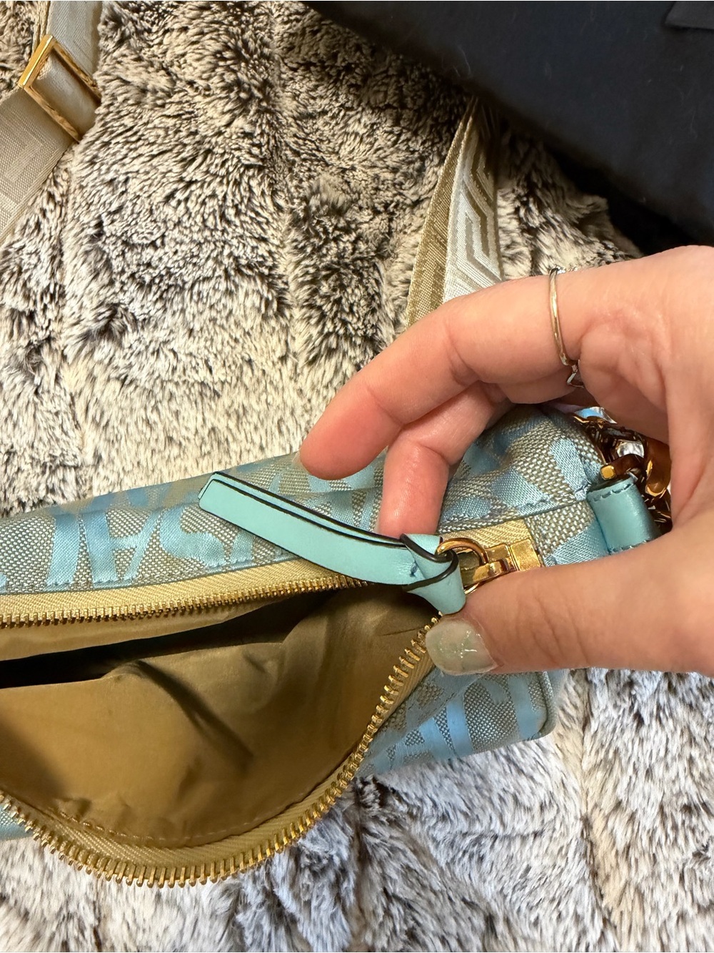 Versace Light Blue Logo Jacquard Shoulder Bag with Gold Chain Detail - Picture 5 of 9